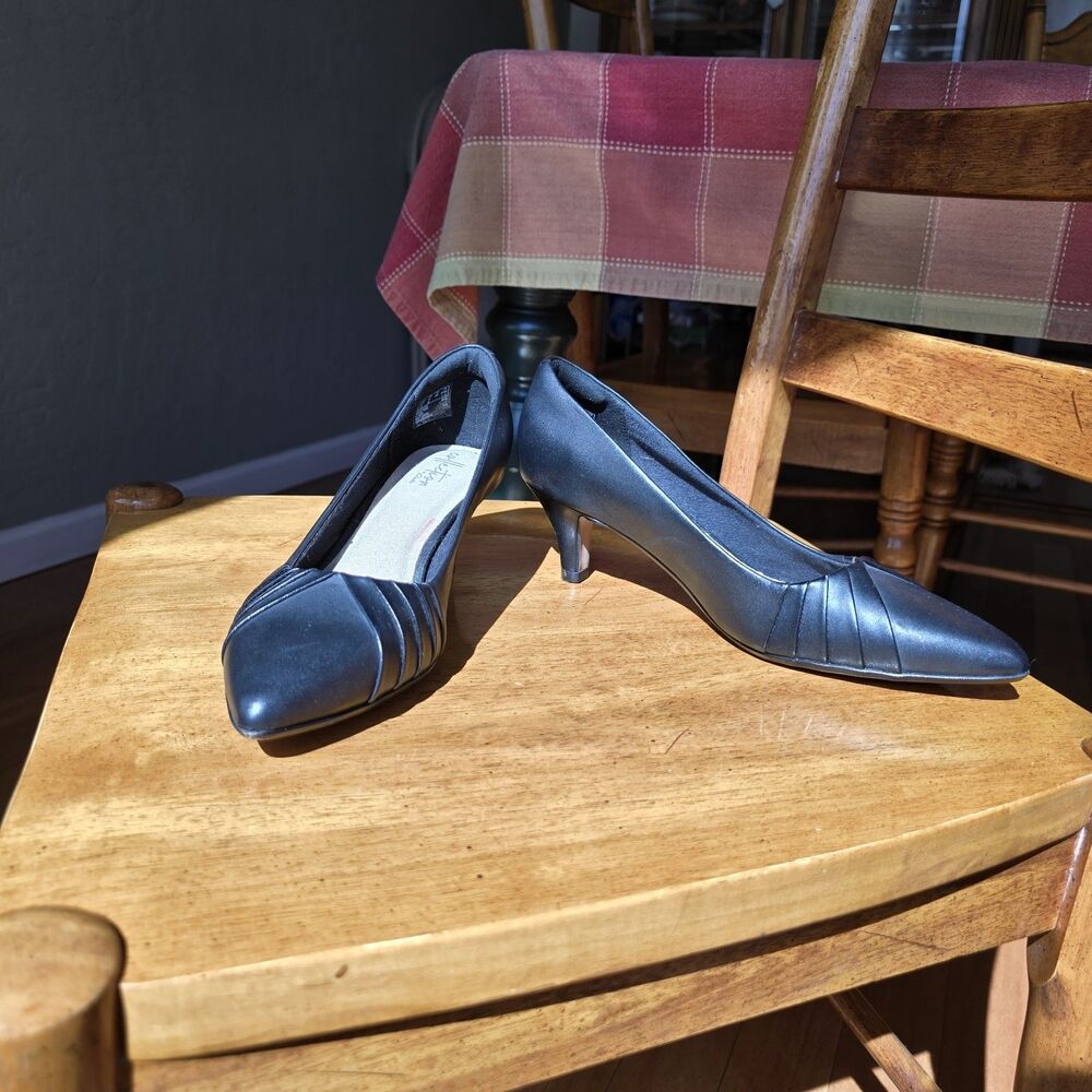 Clarks Shoes Womens Size 8 Linvale Crown Pointed Toe Ultimate Comfort Pump Black